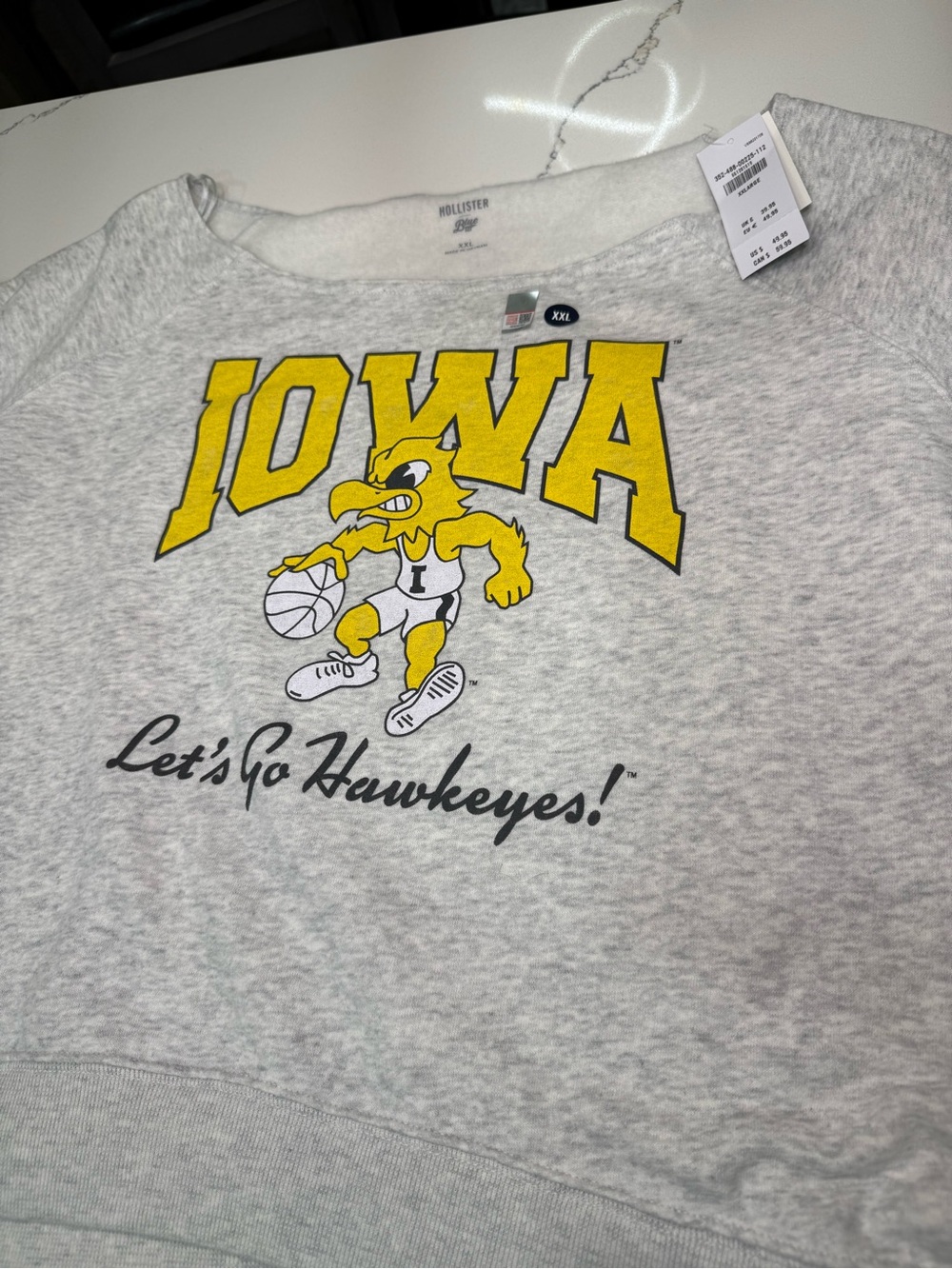 Hollister - Women's Easy Off-the-Shoulder Iowa Hawkeyes Sweatshirt - Size XXL